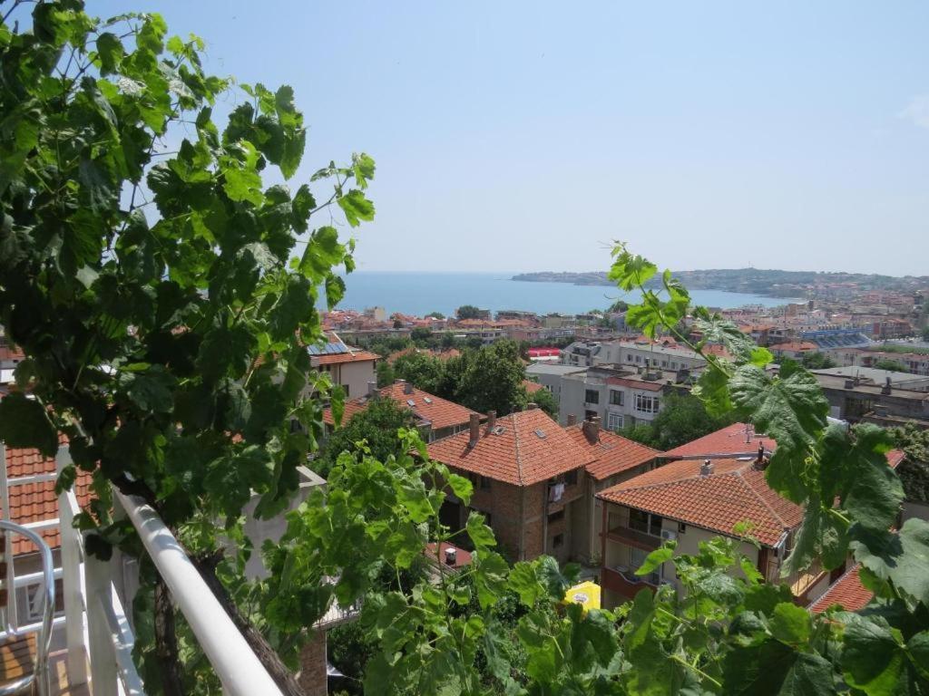 Family Hotel Sofi Sozopol Esterno foto