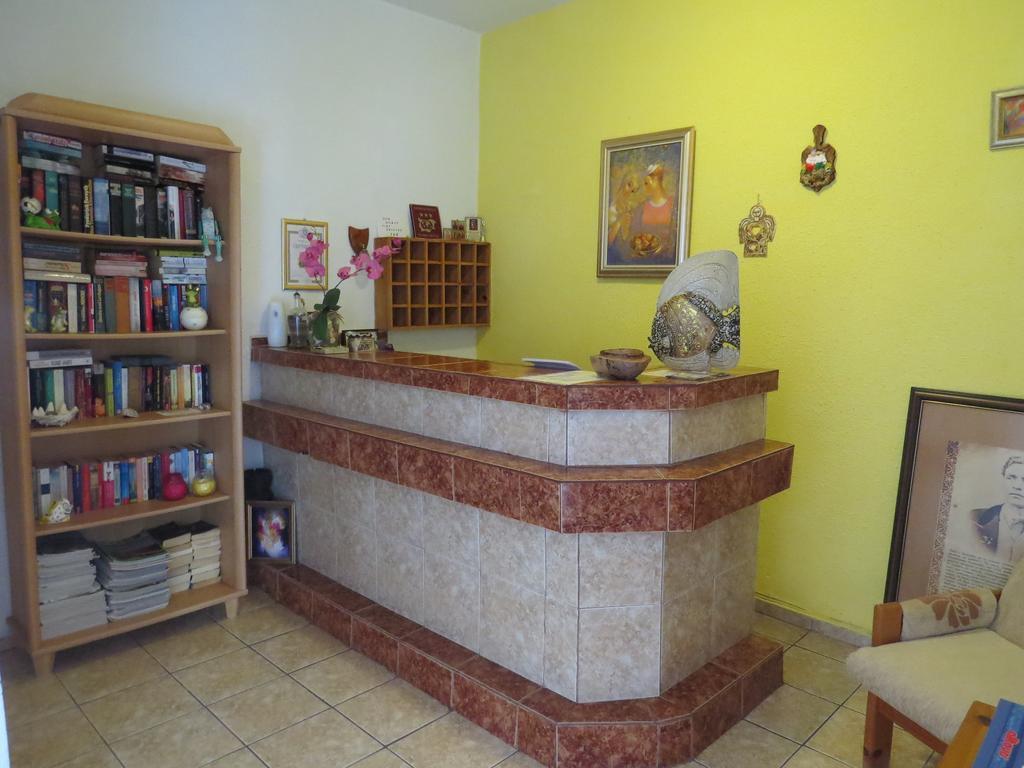 Family Hotel Sofi Sozopol Esterno foto
