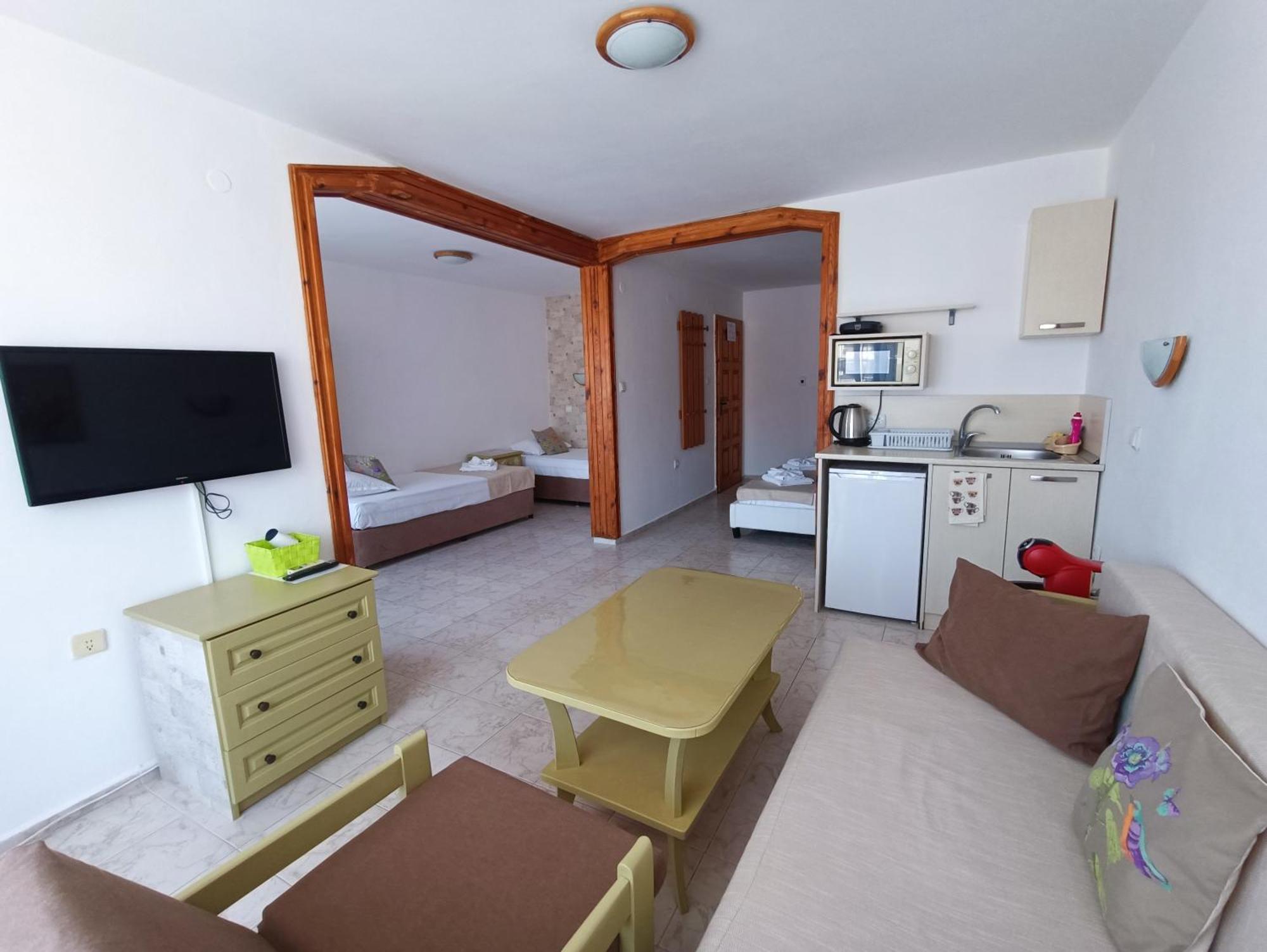 Family Hotel Sofi Sozopol Esterno foto