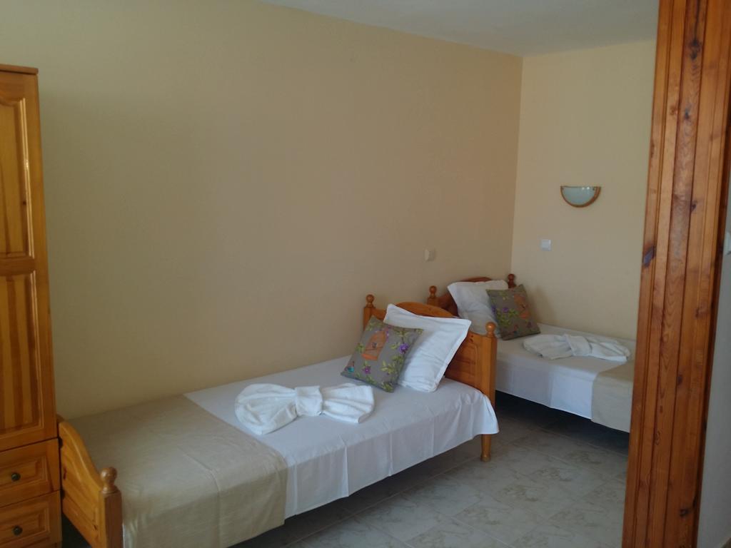 Family Hotel Sofi Sozopol Esterno foto