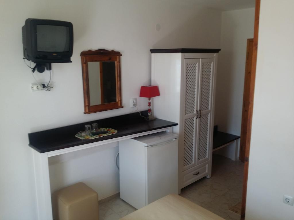 Family Hotel Sofi Sozopol Esterno foto
